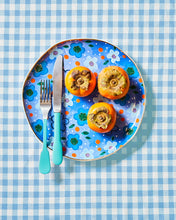 Load image into Gallery viewer, Dinner plates flowers blue